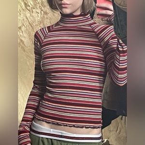 SO Ribbed Turtle Neck